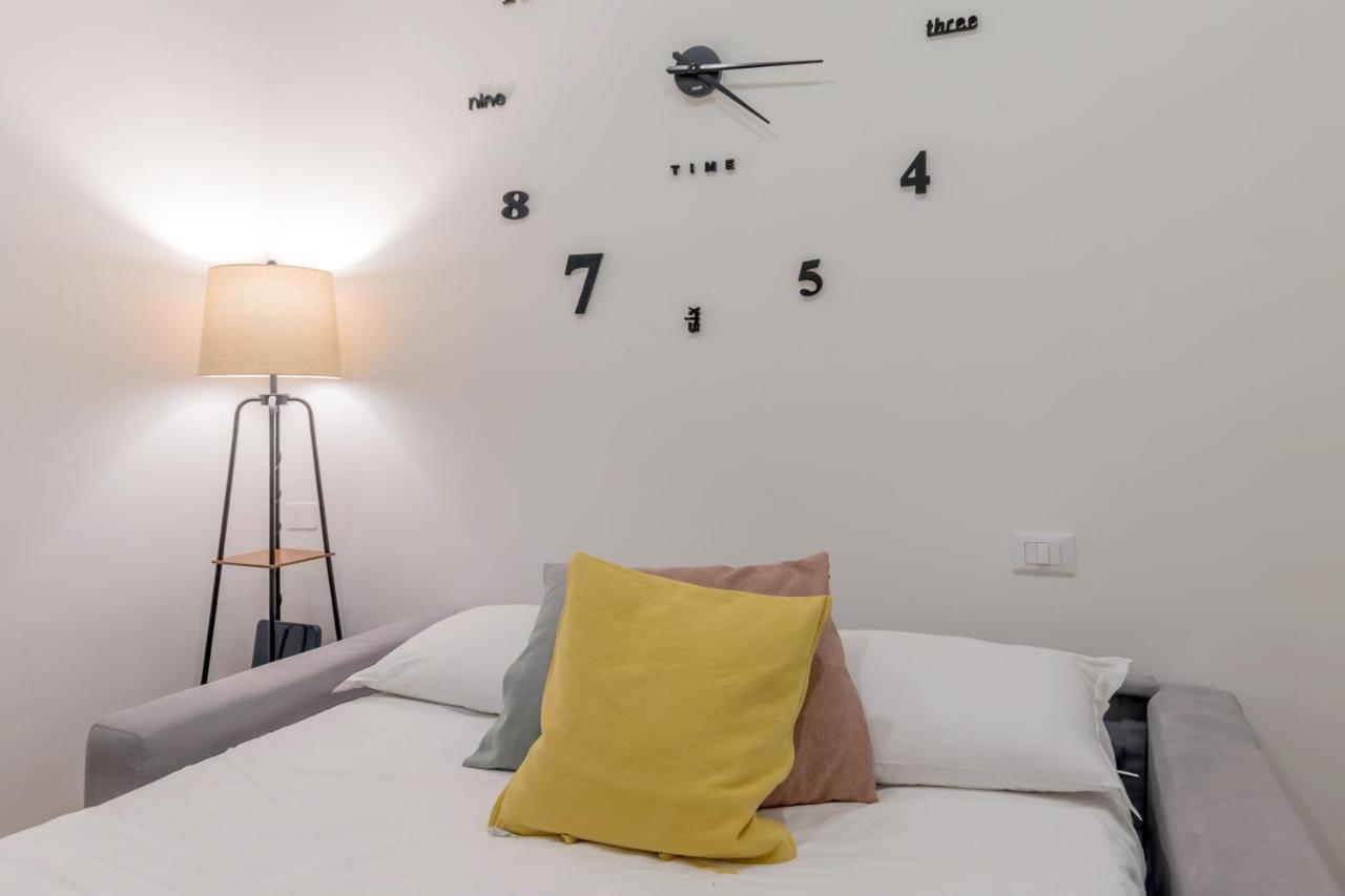 Nuovo Intimo Apt A 10Min Dal Duomo - Homeunity Милан Экстерьер фото